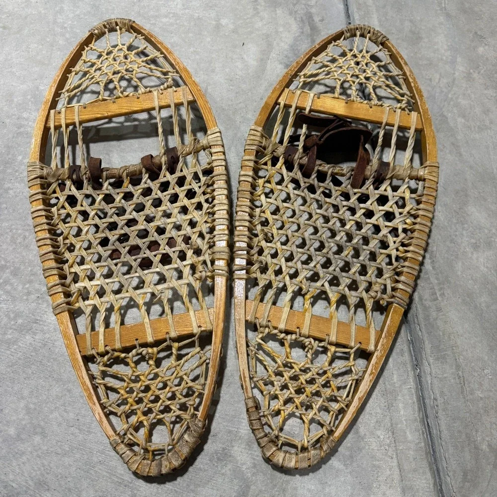 Vintage Pair Snowshoes By Snocraft Norway Maine USA 13x33 Leather w/ Bindings‎